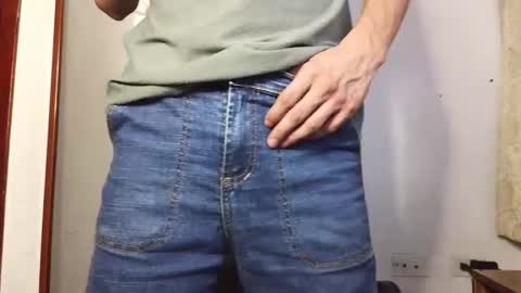 Snapshot of xxxhome_alonexxx chatting on 02/13/26, 08:38 Kev online show from 02/13/26, 08:38