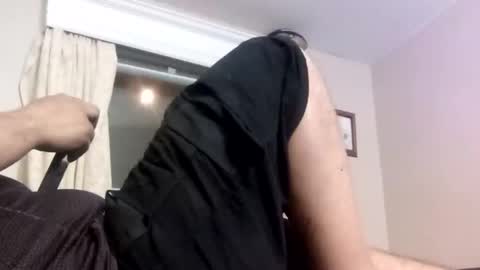 Snapshot of xxxjunky chatting on 04/01/26, 06:36 Dennis the menace online show from 04/01/26, 06:36