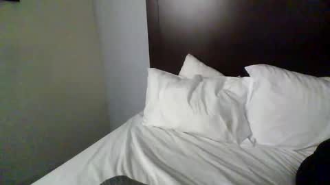 Snapshot of xxxmistymoansxxx chatting on 12/18/24, 06:32 Misti online show from 12/18/24, 06:32