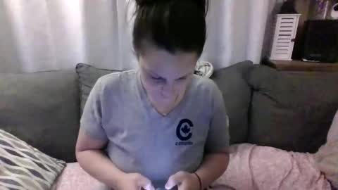 Snapshot of xxxmistymoansxxx chatting on 01/07/25, 10:01 Misti online show from 01/07/25, 10:01