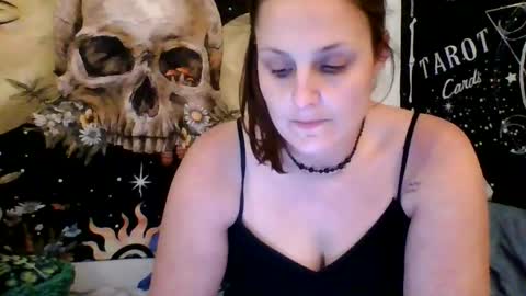 Snapshot of xxxmistymoansxxx chatting on 11/26/25, 09:32 Misti online show from 11/26/25, 09:32
