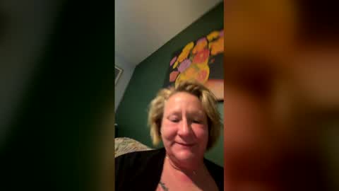 xxxodous1111 online show from 04/22/26, 09:11