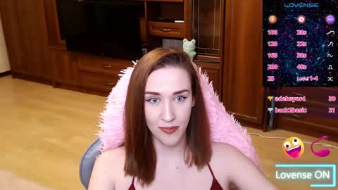 Snapshot of xxxoliviafoxxx chatting on 05/07/26, 09:20 xxxoliviafoxxx online show from 05/07/26, 09:20