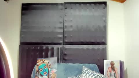 Snapshot of xxxsarita_cute chatting on 02/07/25, 04:59 Sara online show from 02/07/25, 04:59