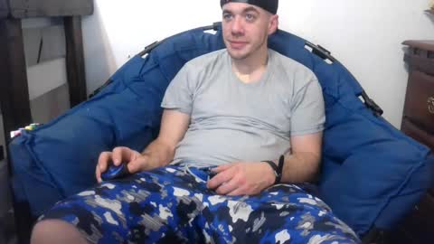Snapshot of xxxscubastevexx chatting on 02/20/25, 04:03 ScubaSteve online show from 02/20/25, 04:03