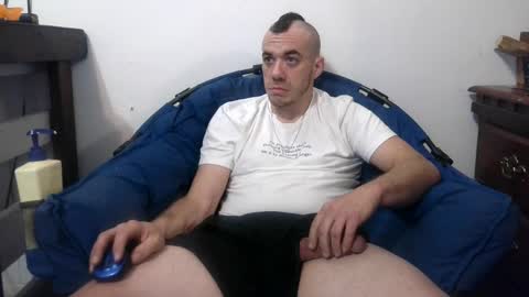 Snapshot of xxxscubastevexx chatting on 02/22/25, 04:29 ScubaSteve online show from 02/22/25, 04:29