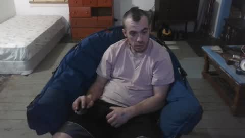 Snapshot of xxxscubastevexx chatting on 03/11/25, 07:04 ScubaSteve online show from 03/11/25, 07:04