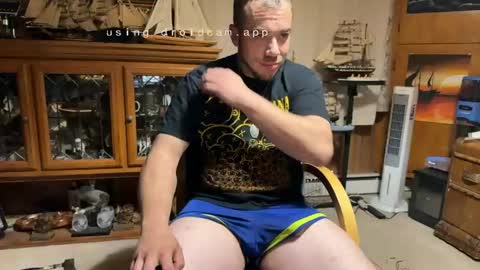 Snapshot of xxxscubastevexx chatting on 05/04/26, 04:52 ScubaSteve online show from 05/04/26, 04:52