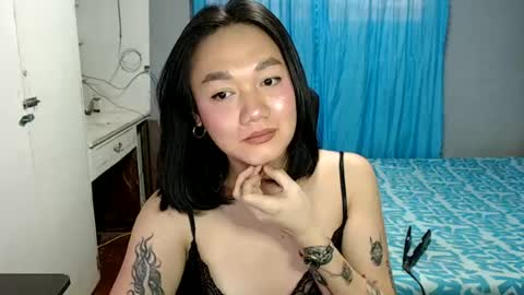 Snapshot of xxxsexydollxxx chatting on 06/18/26, 02:56 Melissa online show from 06/18/26, 02:56