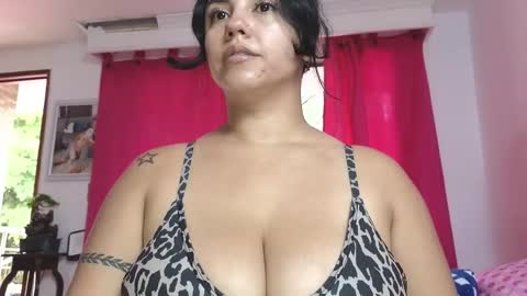 xxxtatianabustyxxx online show from 04/30/26, 06:25