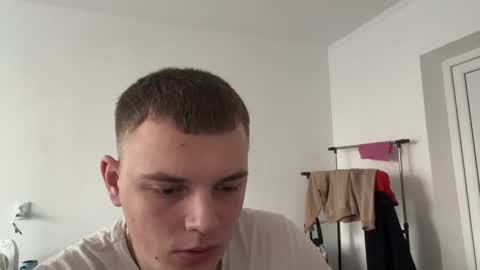 Leo online show from 02/22/26, 02:48