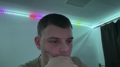 Leo online show from 03/12/26, 09:43