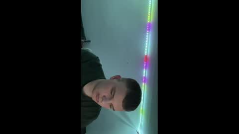 Leo online show from 04/03/26, 07:34