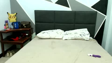 xxxur_wild_asianxxx online show from 03/02/25, 11:39