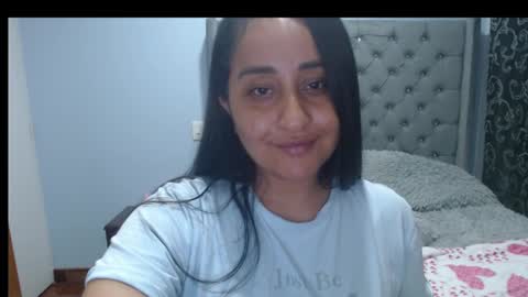 Lunhaa   online show from 02/17/25, 03:36