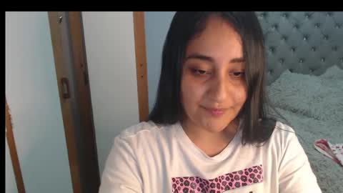 Lunhaa   online show from 03/06/25, 02:30