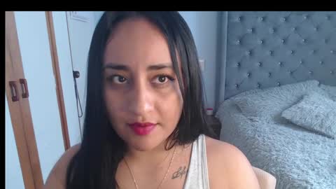 Lunhaa   online show from 03/06/25, 05:33