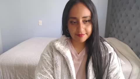 Lunhaa   online show from 09/12/25, 06:08