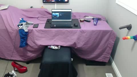 xxxxbrad online show from 03/04/25, 10:05