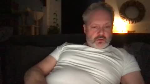 Snapshot of xxxxxdavexxxxx chatting on 02/08/26, 10:02 xxxxxdavexxxxx online show from 02/08/26, 10:02