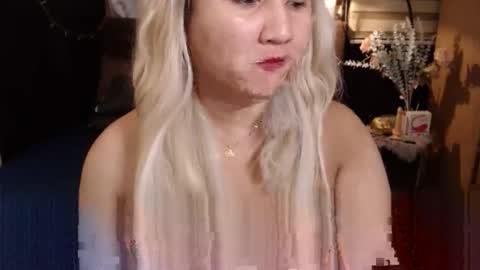 Snapshot of xyourtastyprincess chatting on 01/12/26, 11:04 Angela online show from 01/12/26, 11:04