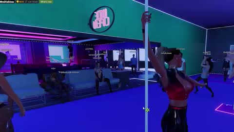 Snapshot of y0ung0 chatting on 09/18/25, 04:09 Y0ung0 online show from 09/18/25, 04:09