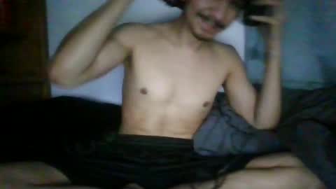 Snapshot of y640 chatting on 04/25/26, 06:27 y640 online show from 04/25/26, 06:27