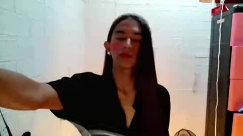 Bella online show from 12/15/25, 12:31