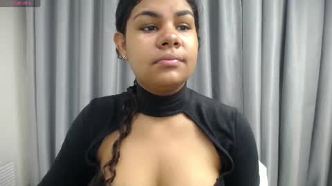 yazhini online show from 06/13/26, 11:41