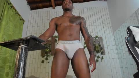 yacksson_lawrence online show from 02/05/25, 03:55