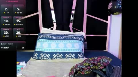 Yahaira online show from 10/25/25, 03:07