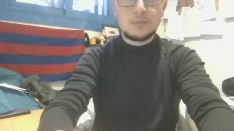 Snapshot of yakajoe97 chatting on 12/09/24, 09:28 yakajoe97 online show from 12/09/24, 09:28