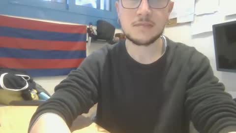 Snapshot of yakajoe97 chatting on 01/29/25, 09:23 yakajoe97 online show from 01/29/25, 09:23