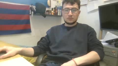 Snapshot of yakajoe97 chatting on 02/05/25, 10:41 yakajoe97 online show from 02/05/25, 10:41