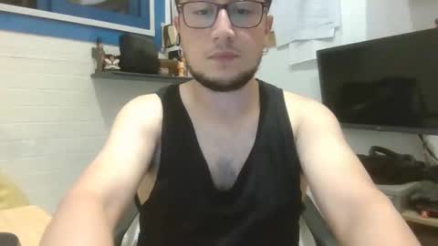 Snapshot of yakajoe97 chatting on 09/22/25, 09:17 yakajoe97 online show from 09/22/25, 09:17