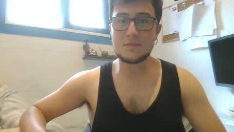 Snapshot of yakajoe97 chatting on 10/16/25, 12:17 yakajoe97 online show from 10/16/25, 12:17