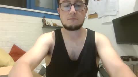 Snapshot of yakajoe97 chatting on 10/20/25, 08:42 yakajoe97 online show from 10/20/25, 08:42