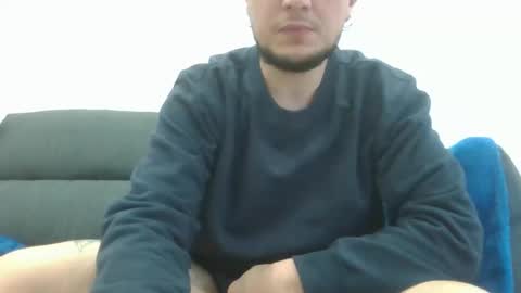 Snapshot of yakajoe97 chatting on 11/21/25, 11:42 yakajoe97 online show from 11/21/25, 11:42