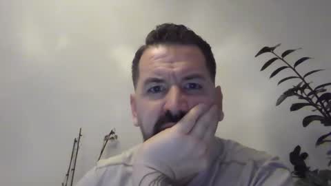 Snapshot of yakijoe chatting on 11/08/25, 12:22 yakijoe online show from 11/08/25, 12:22