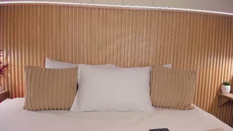Yalezka online show from 07/28/26, 04:08