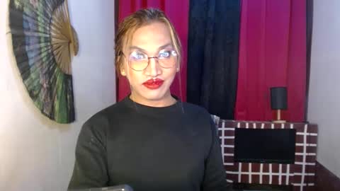 lorien gosper online show from 12/10/24, 11:54