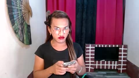 lorien gosper online show from 01/26/25, 02:19