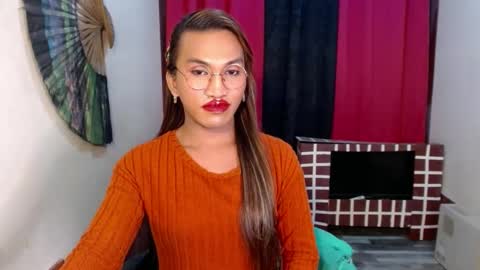 lorien gosper online show from 01/28/25, 06:07