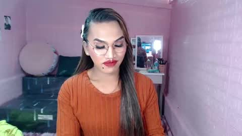 lorien gosper online show from 03/01/25, 06:57