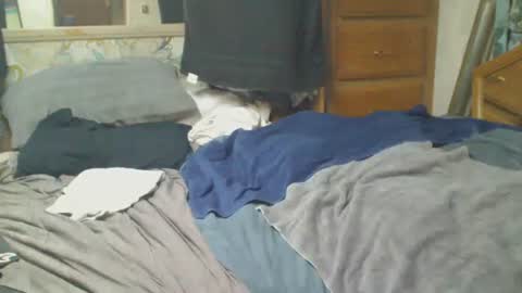 Snapshot of yamarocket05 chatting on 11/03/25, 11:00 rocket online show from 11/03/25, 11:00