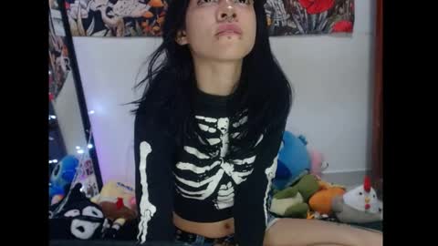 Snapshot of yami_star chatting on 05/24/26, 02:38 yami online show from 05/24/26, 02:38