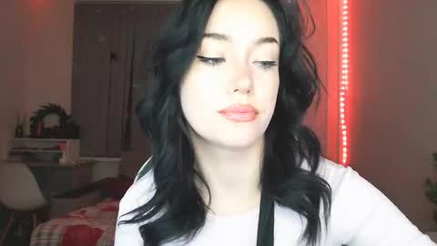 Yami online show from 12/13/25, 09:20