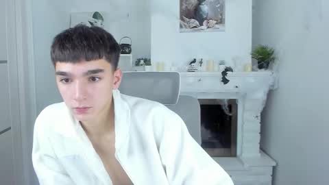 yamitwink online show from 10/30/25, 08:31