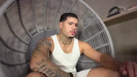 Snapshot of yamp_bigcock chatting on 07/10/26, 03:11 yamp sambrano online show from 07/10/26, 03:11
