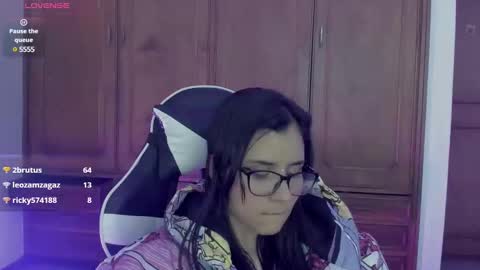 Snapshot of yan_nyan chatting on 12/12/24, 03:54 yan_nyan online show from 12/12/24, 03:54